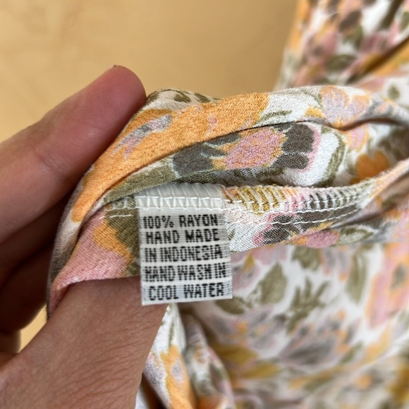 BAREFOOT BLONDE High low bohemian flowy dress - Picture 11 of 11